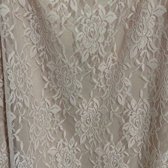 SIZE SMALL - Picture 2 of 8